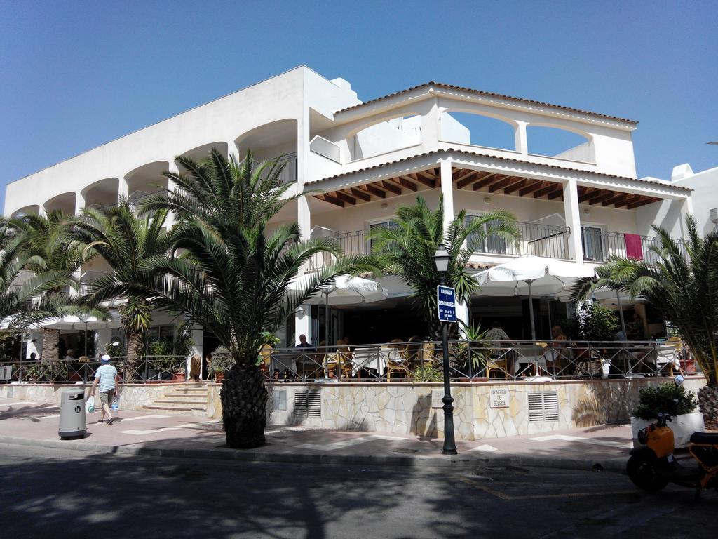 Hostal Leo D'Or Cala d'Or  Exterior photo